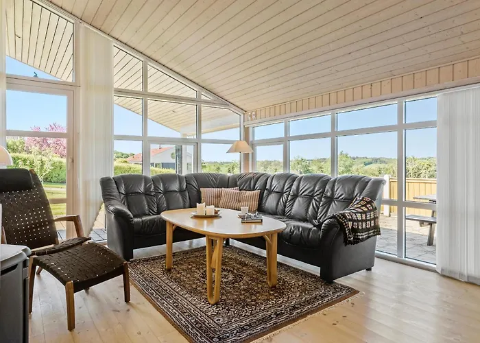 3 Bedroom Stunning In * Løgstrup