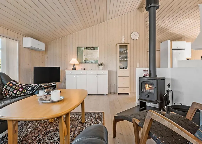 3 Bedroom Stunning In Løgstrup